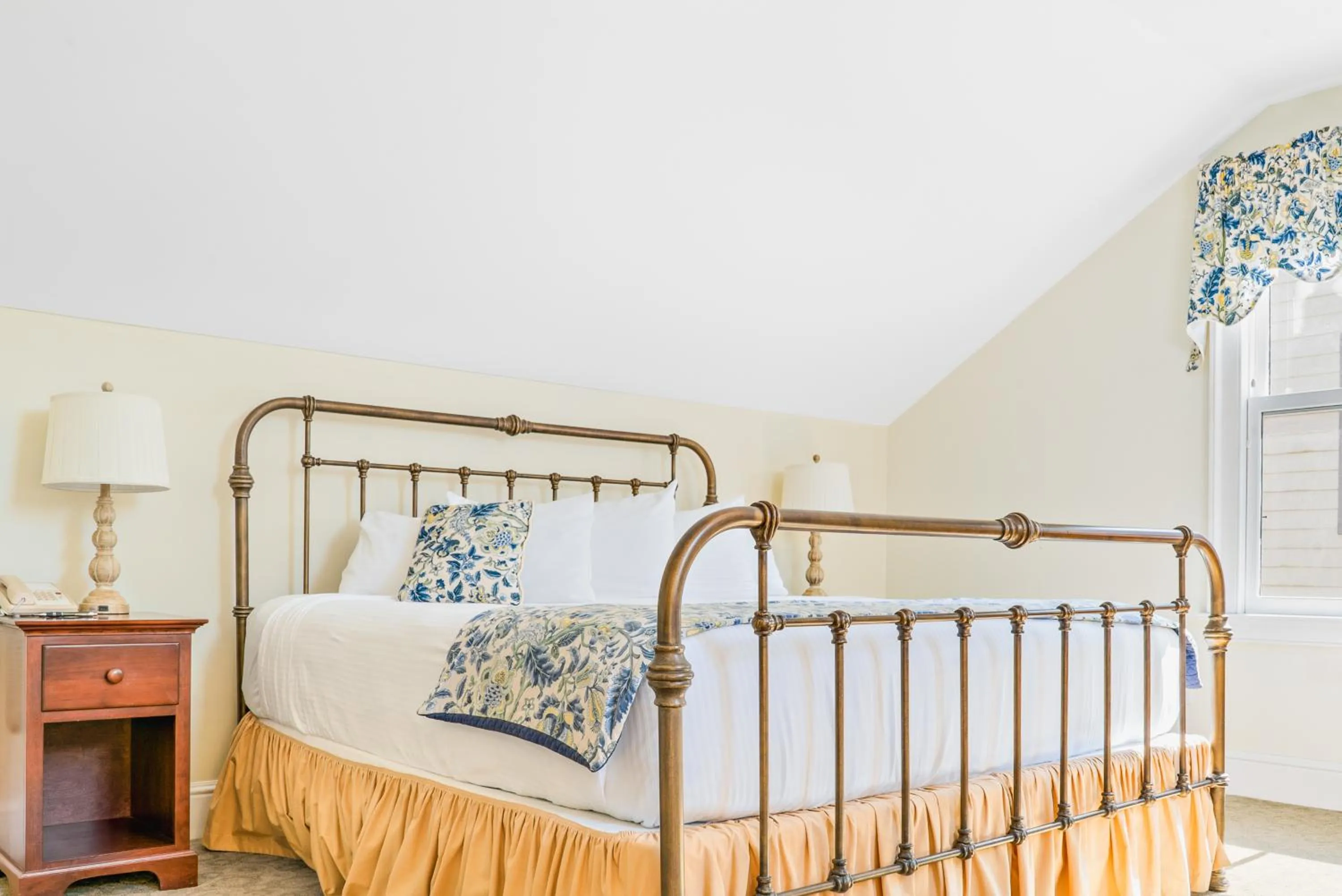 Beekman Arms and Delamater Inn