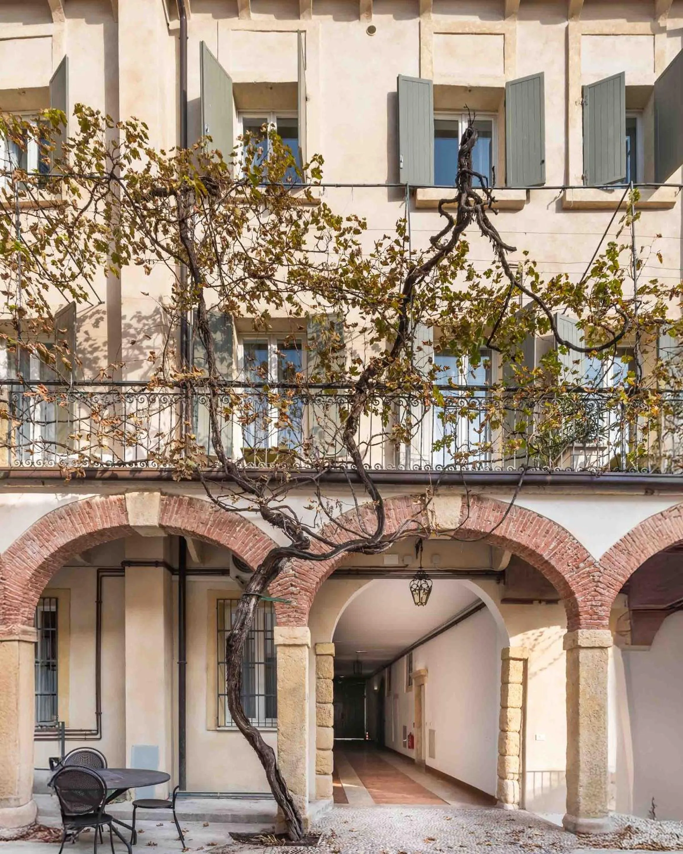 Property building in Limehome Verona La Vigna in Città