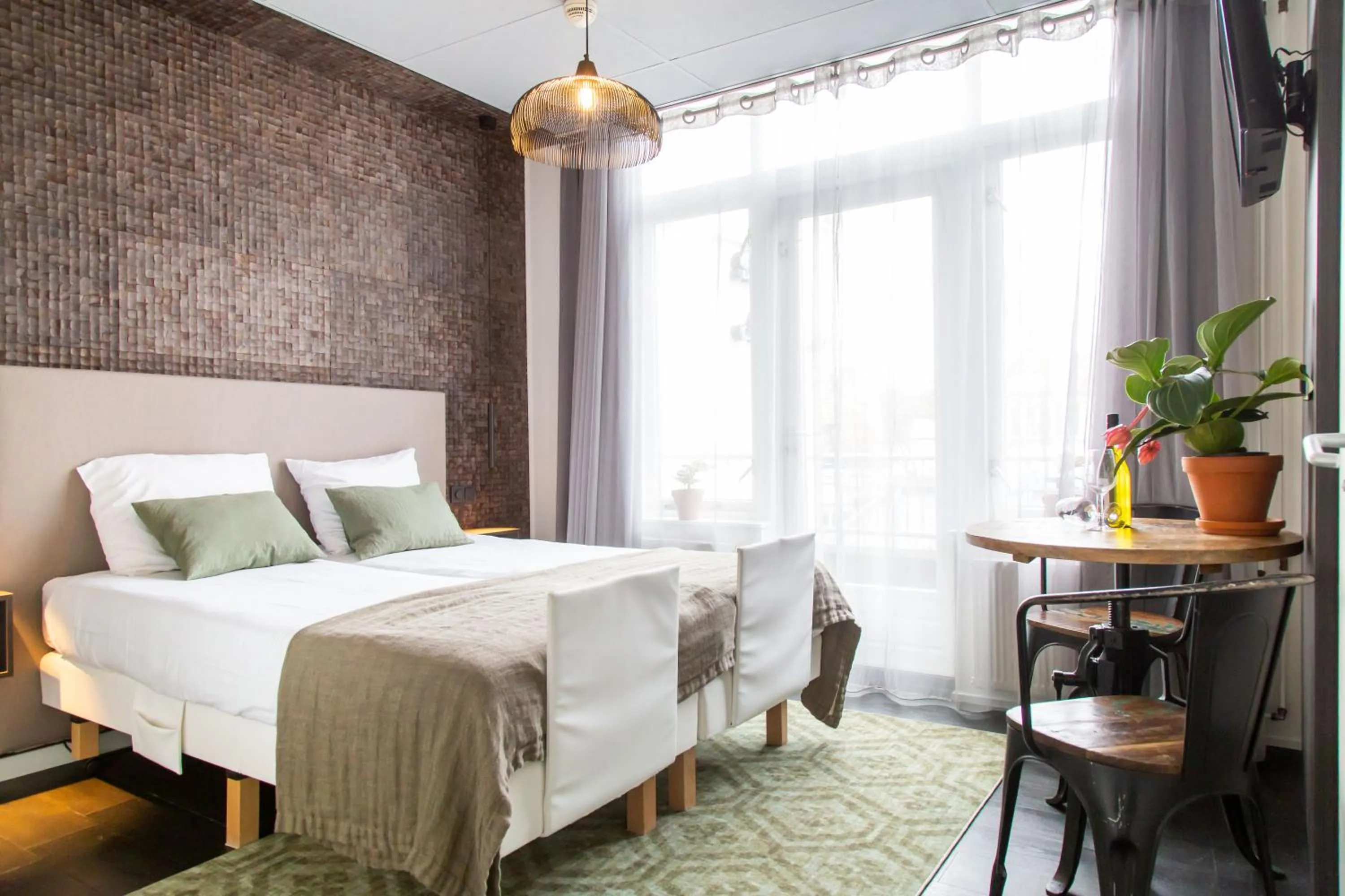 Bedroom, Bed in Hotel Pannenkoekhuis Vierwegen