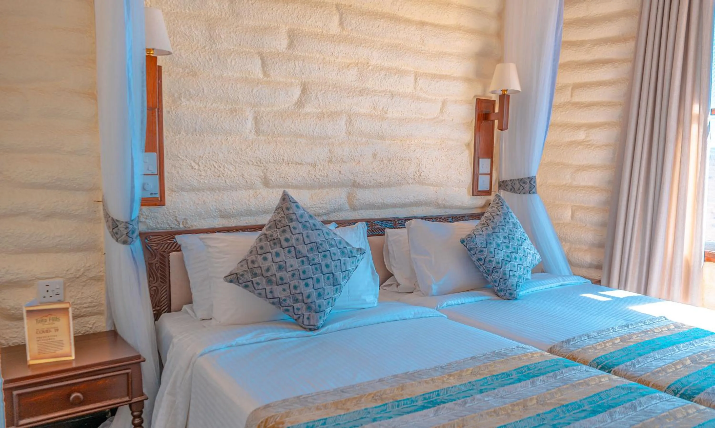 Bedroom, Bed in Salt Lick Safari Lodge