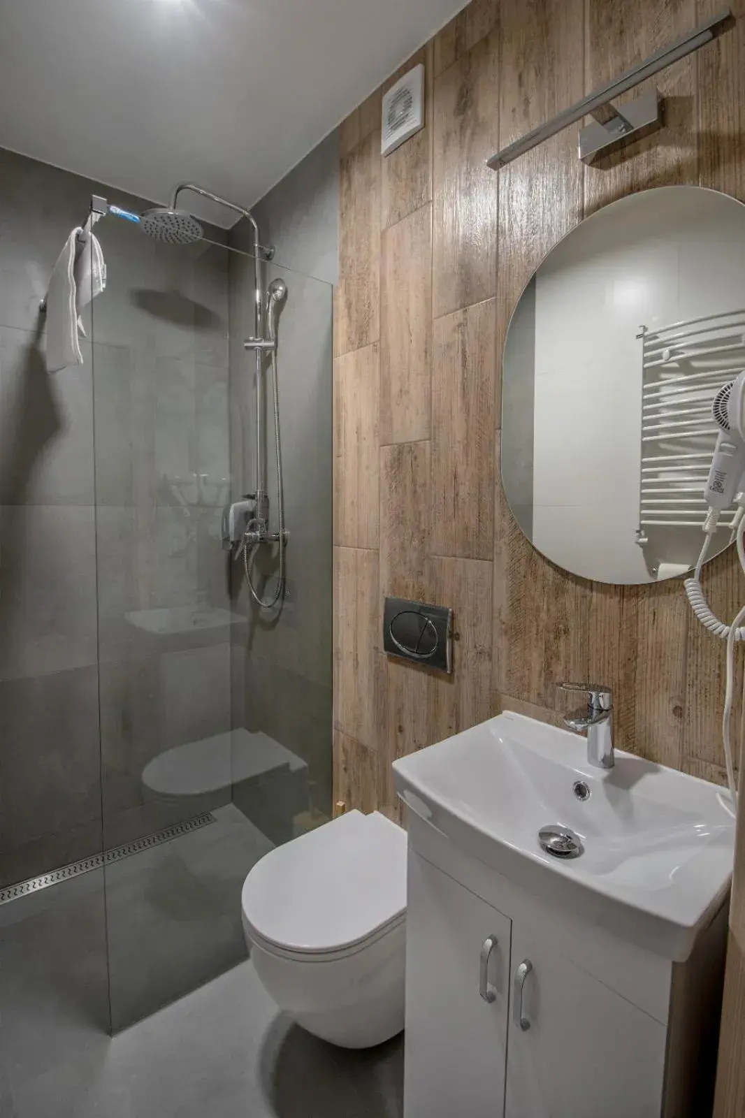 Deluxe Twin Room in Soul House Gdansk Old Town Deluxe Twin Room in Soul House Gdansk Old Town