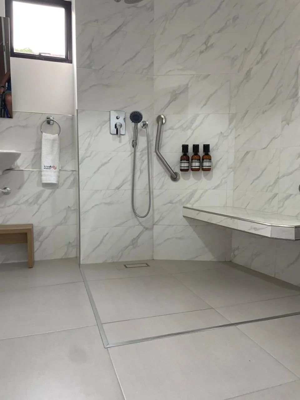 Bathroom in Hotel Casa Kreenty