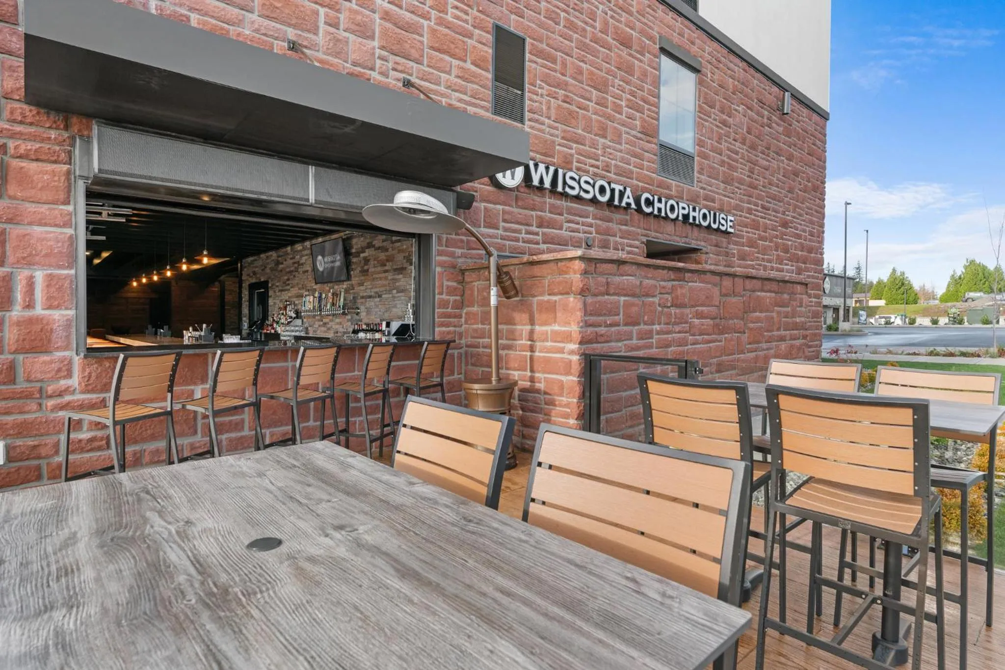 Patio in Cobblestone Hotel & Suites - Lynden