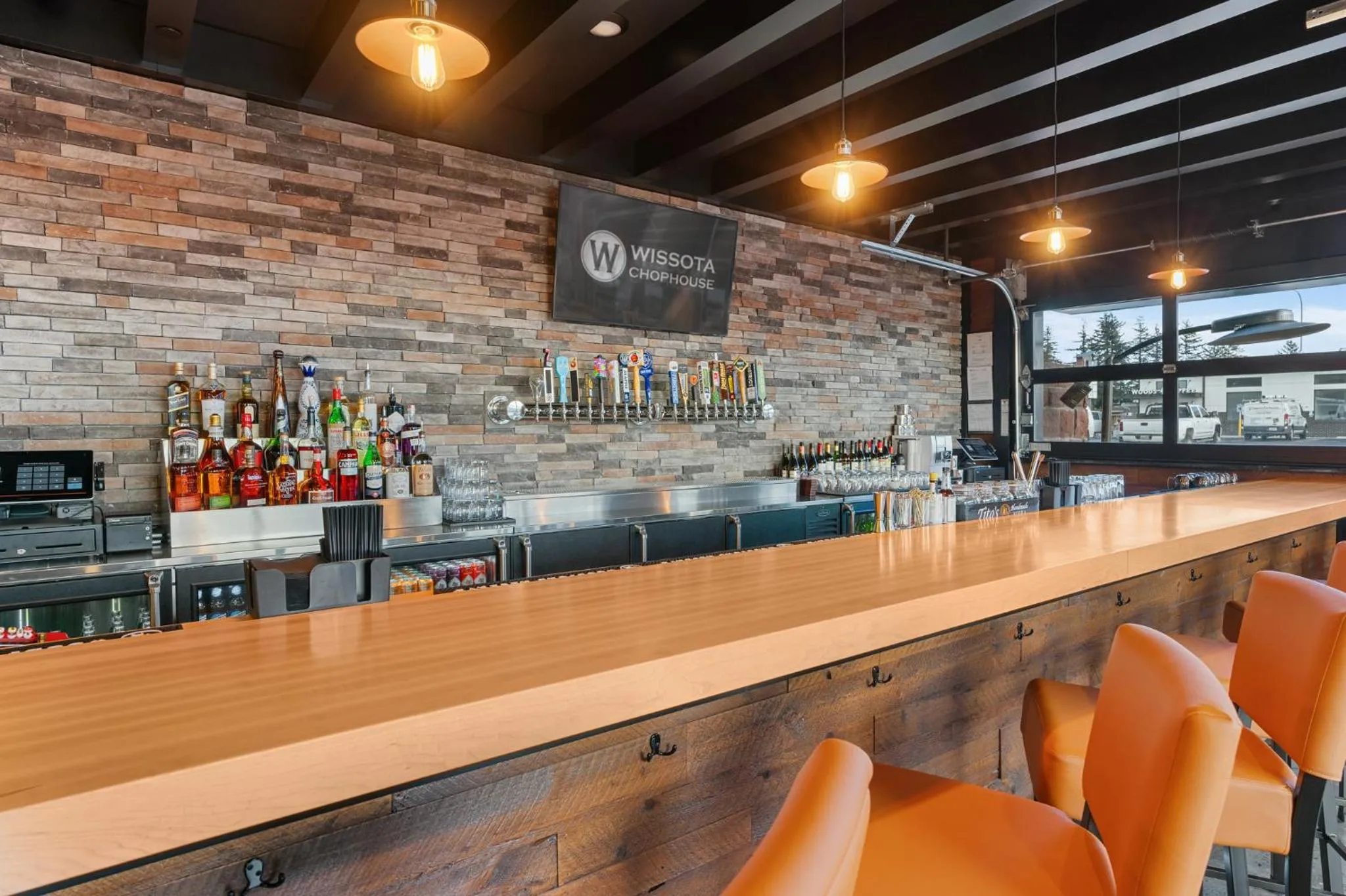 Lounge or bar in Cobblestone Hotel & Suites - Lynden