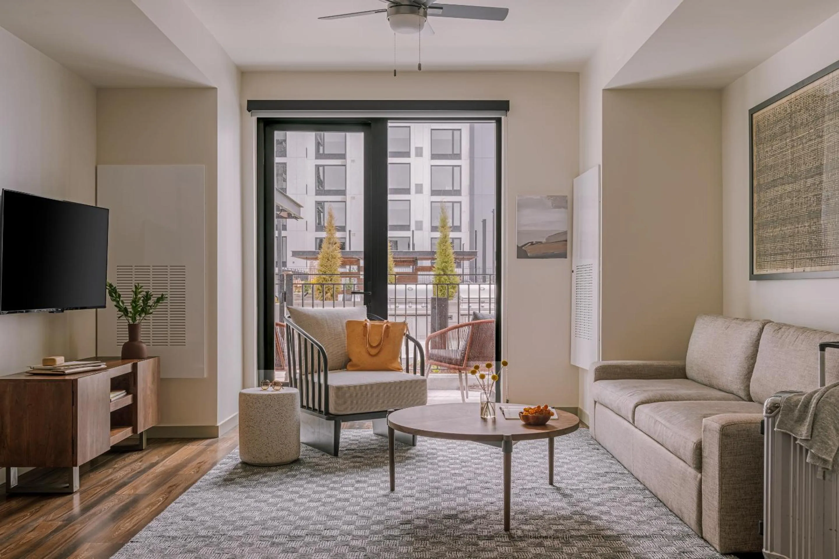 Two-Bedroom Deluxe Apartment in Sonder Skyline Apartments LoHi