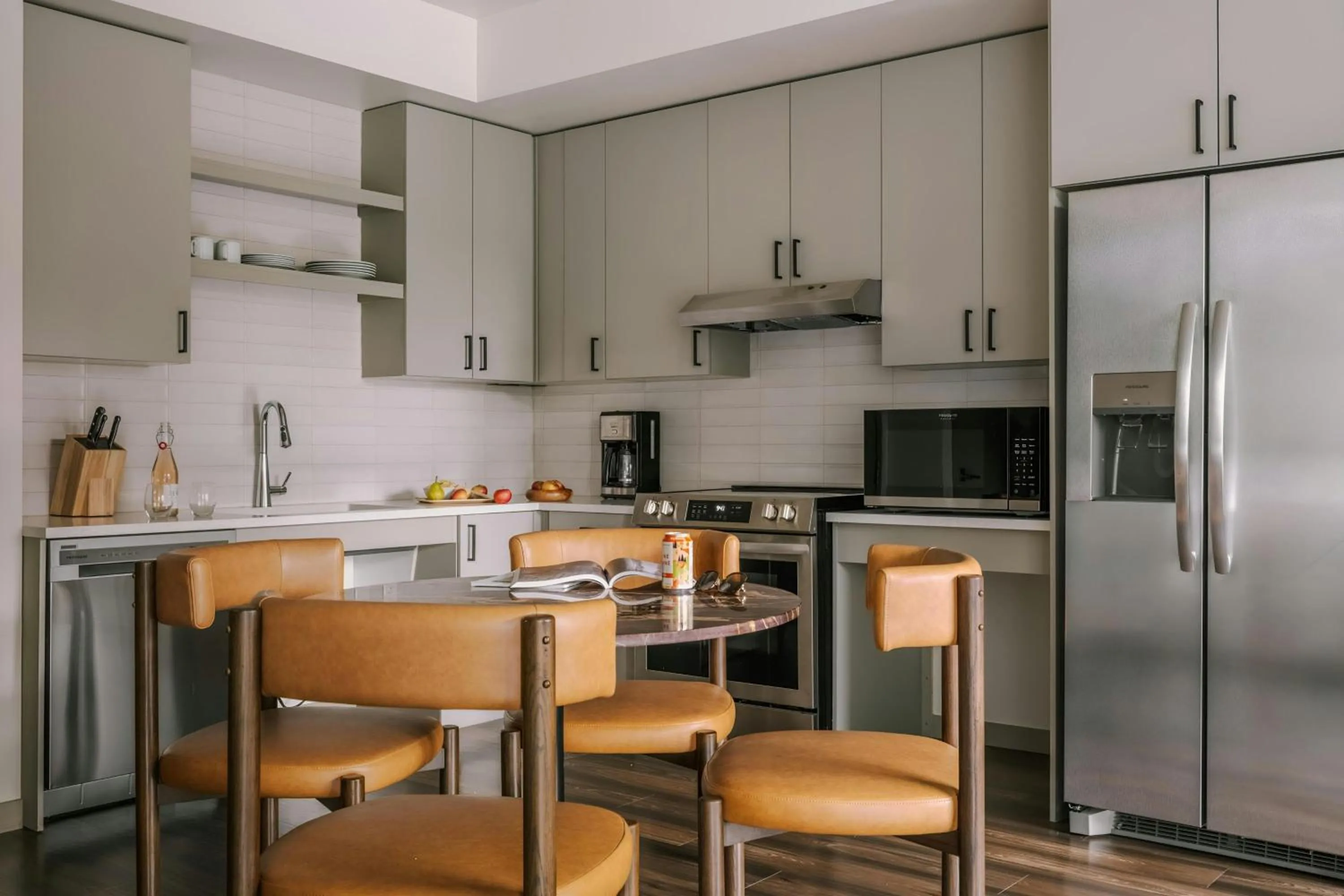 Photo of the whole room in Sonder Skyline Apartments LoHi