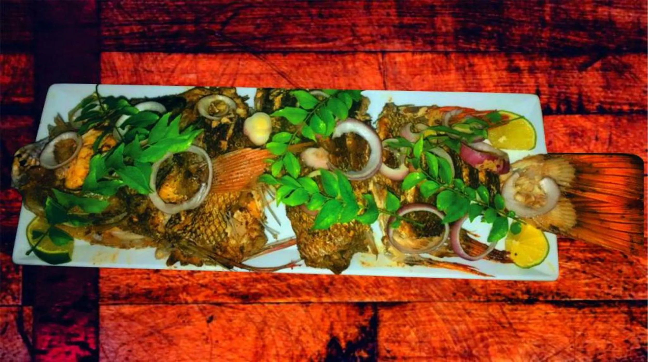 Food and drinks in Adroit Beach Inn