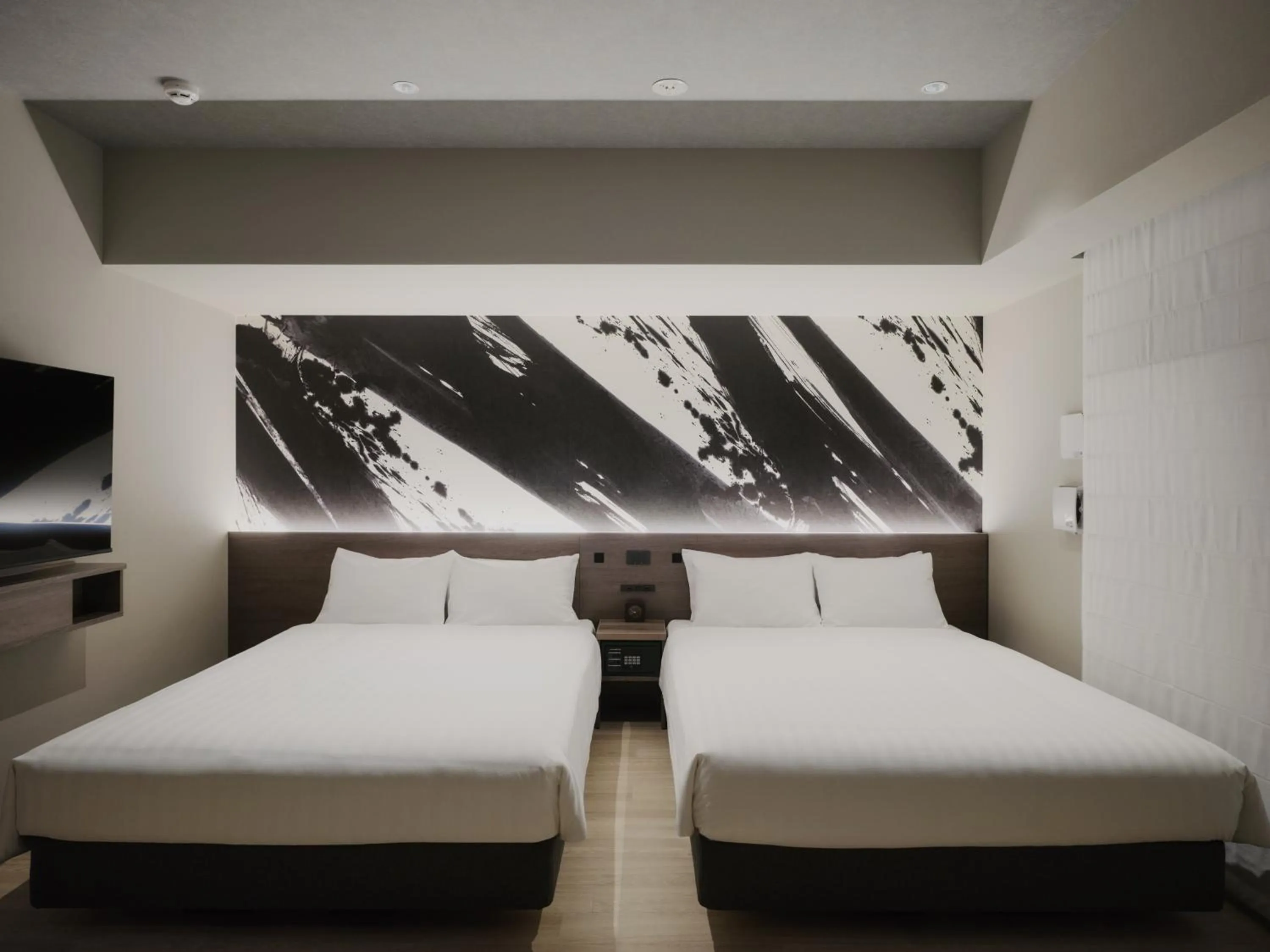 Bed in MONday Apart Premium Asakusa