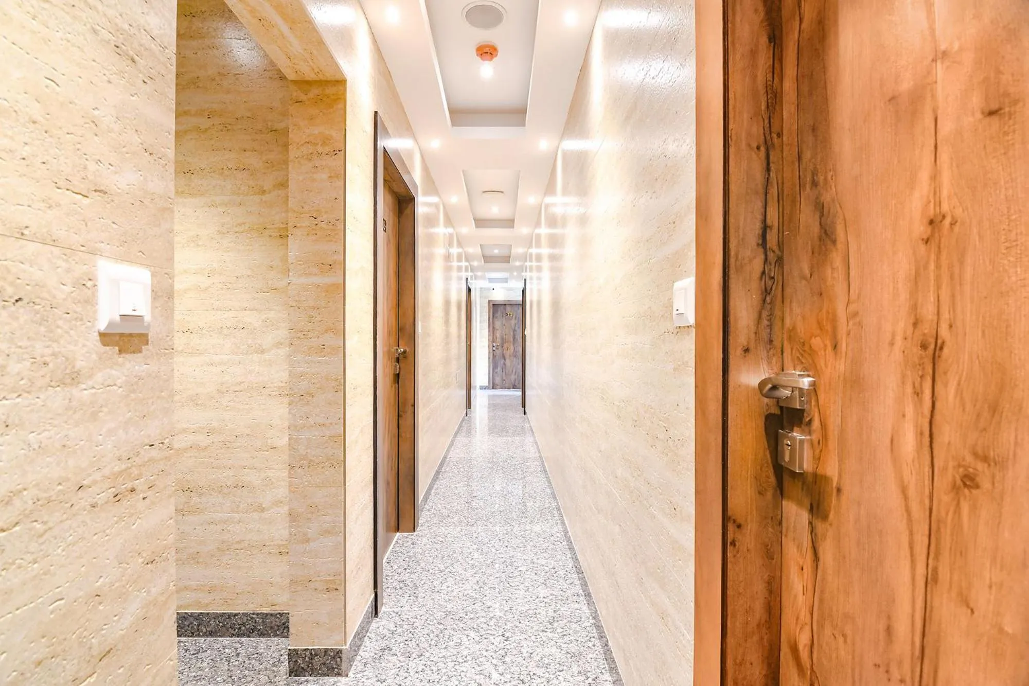 Lobby or reception in FabHotel Prime The Pavilion - Nr City Centre 2