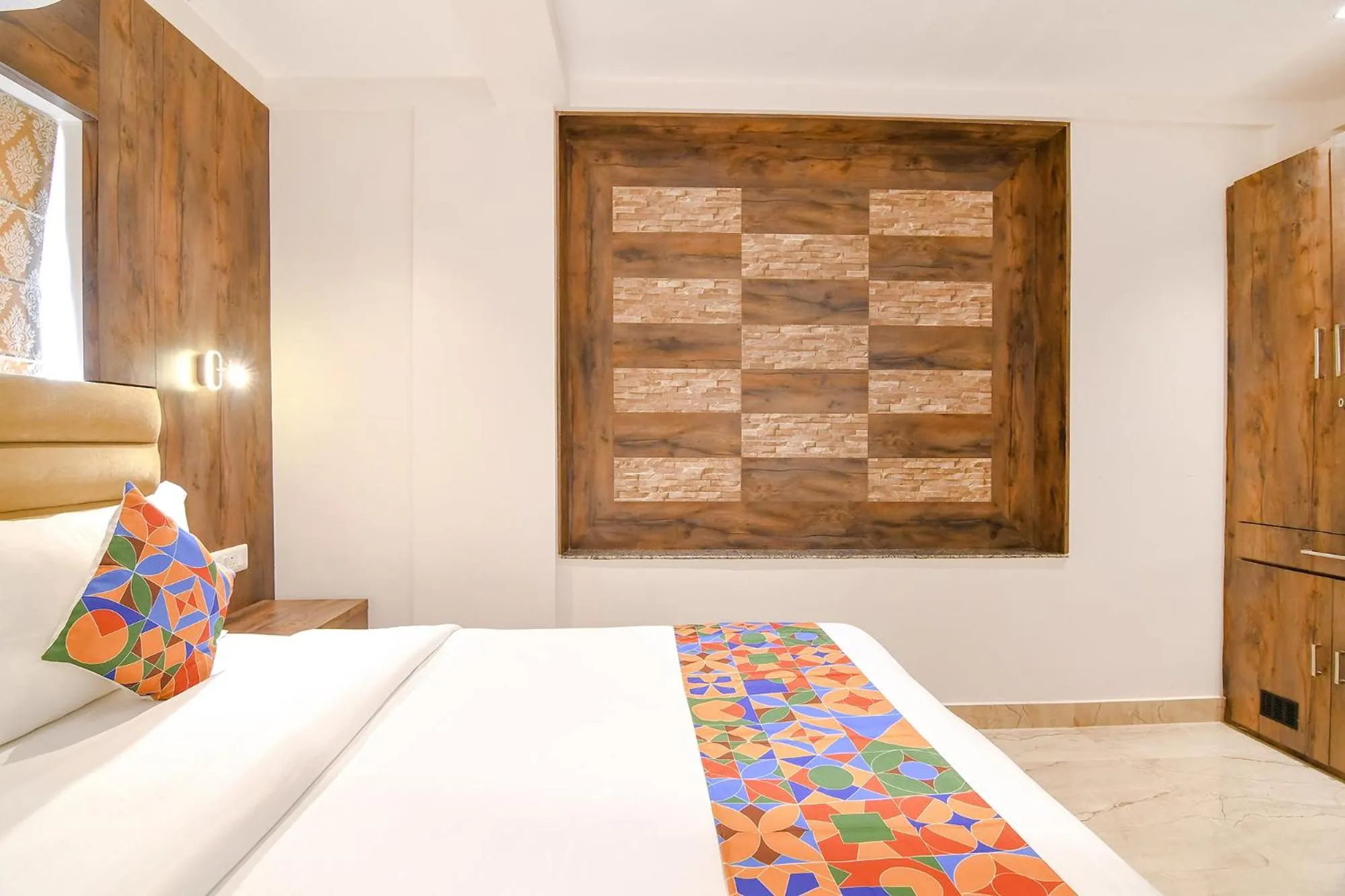 Bed in FabHotel Prime The Pavilion - Nr City Centre 2