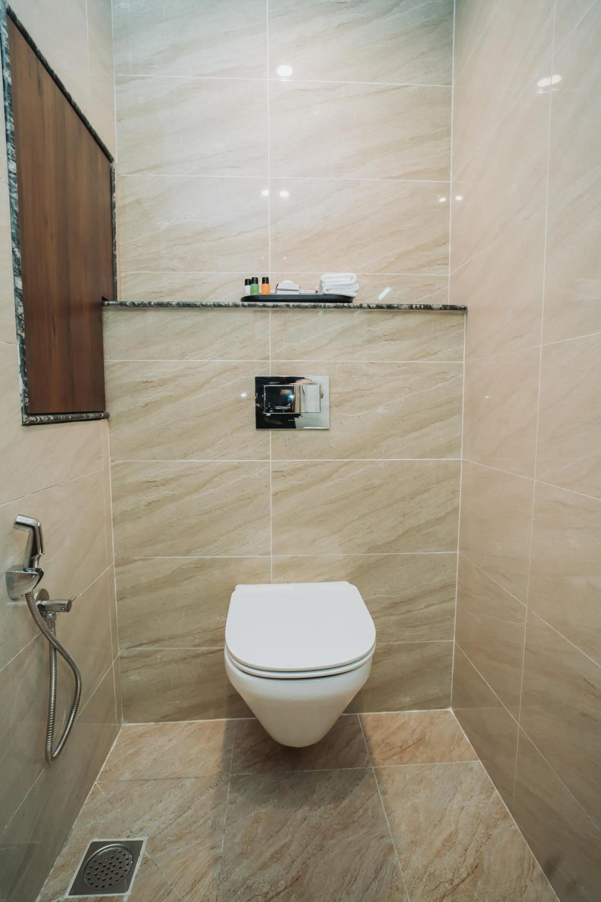 Shower in Dees Boutique Hotel