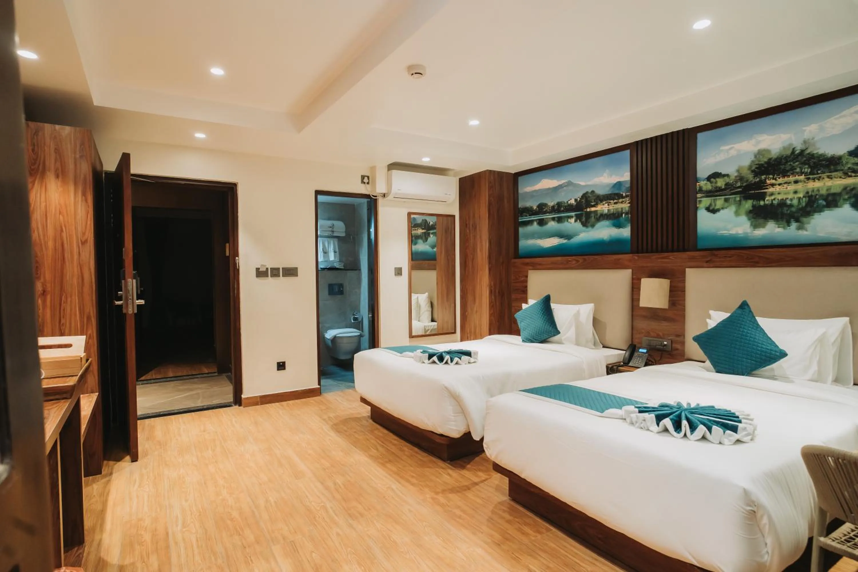 Photo of the whole room, Bed in Dees Boutique Hotel