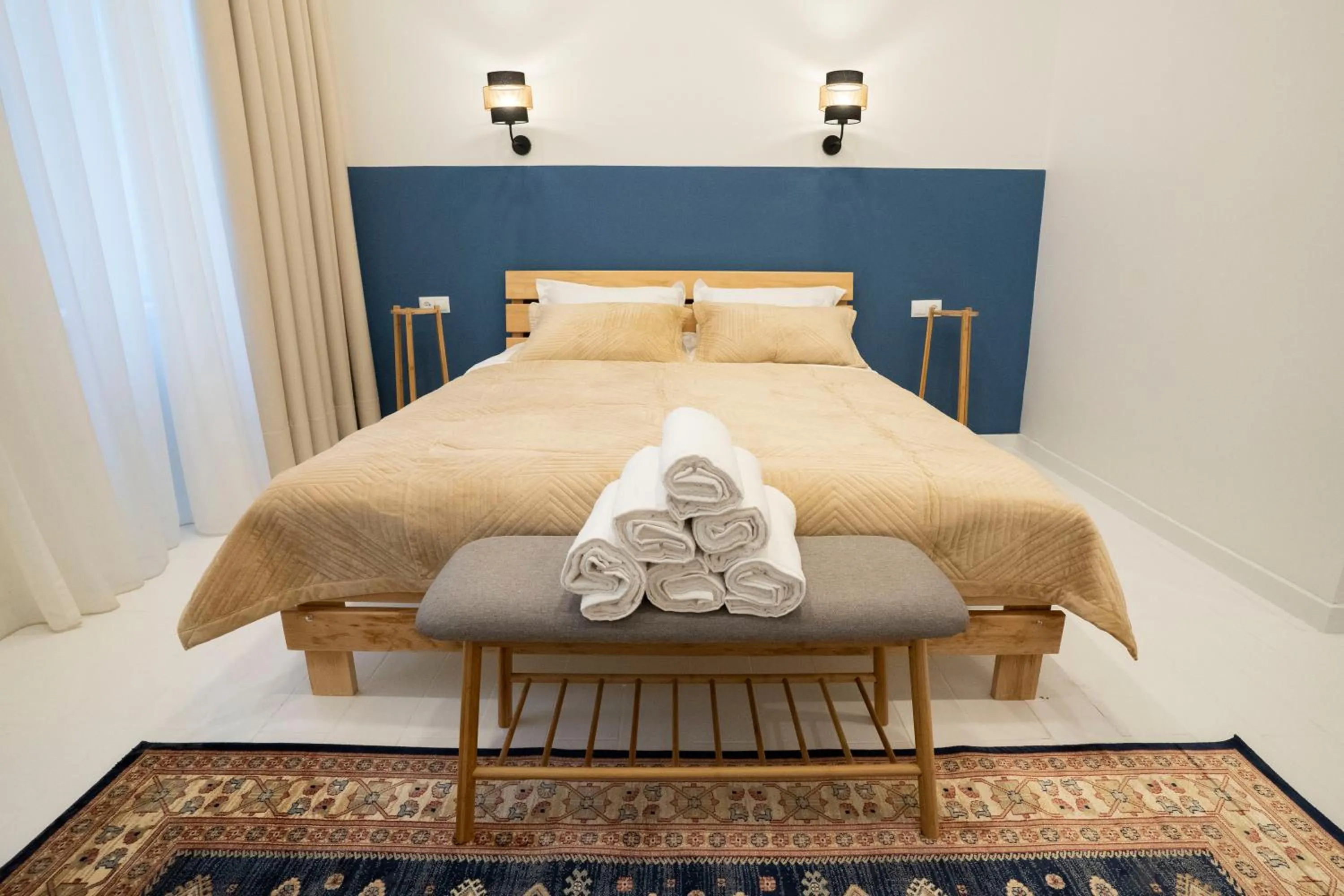 Bed in Sulitzer Residence