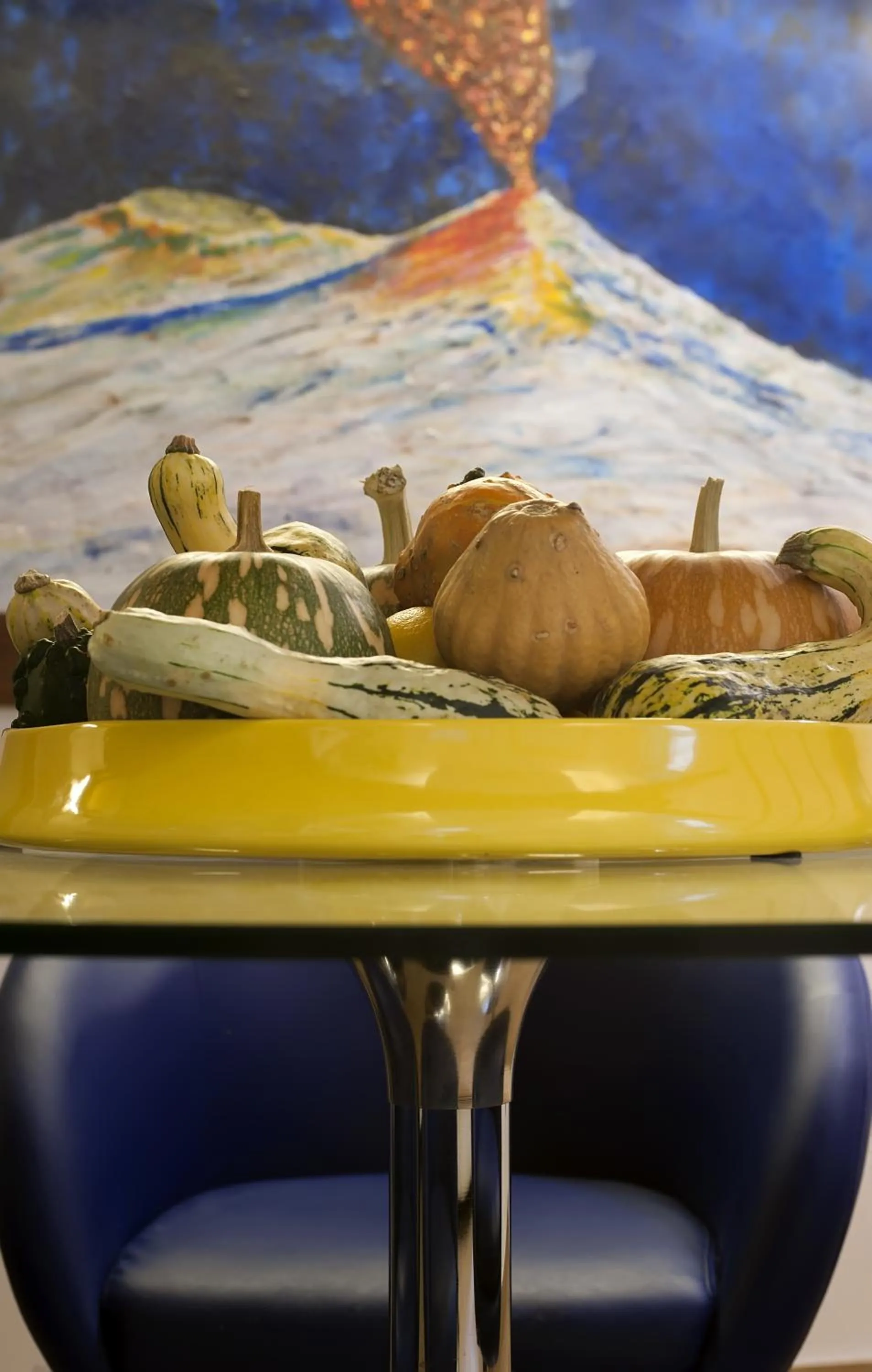 Decorative detail in Casa Vittoria