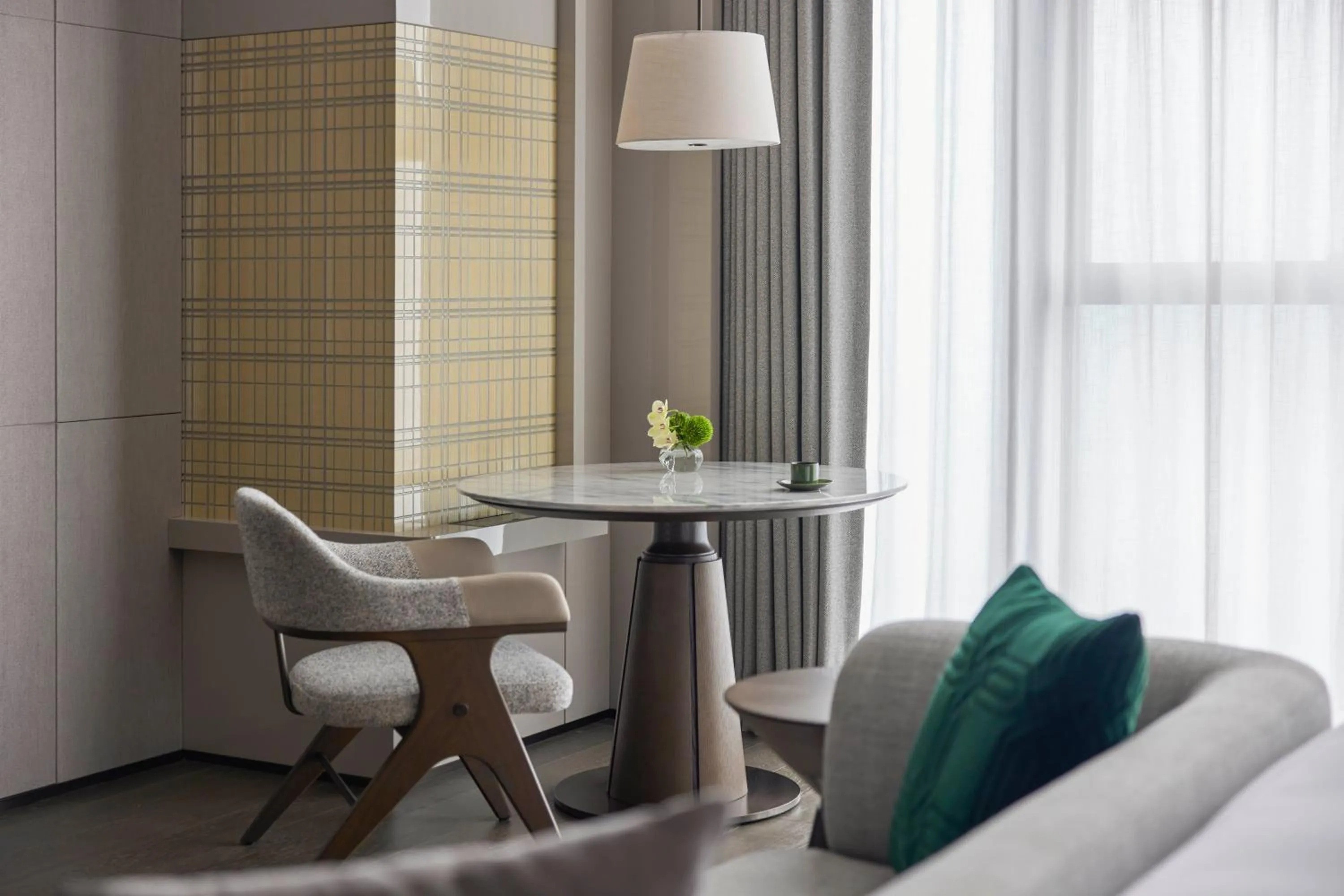 Seating area in Conrad Chongqing