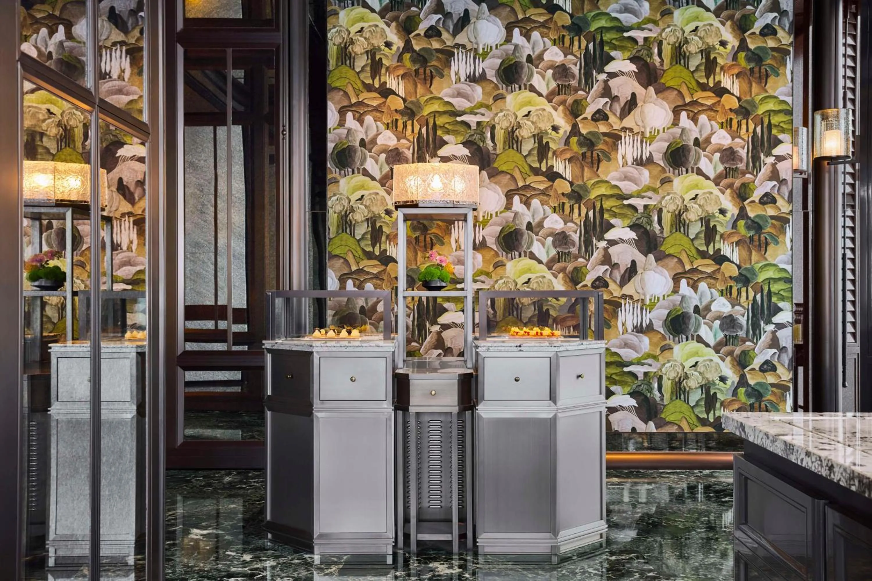 Restaurant/places to eat in Conrad Chongqing