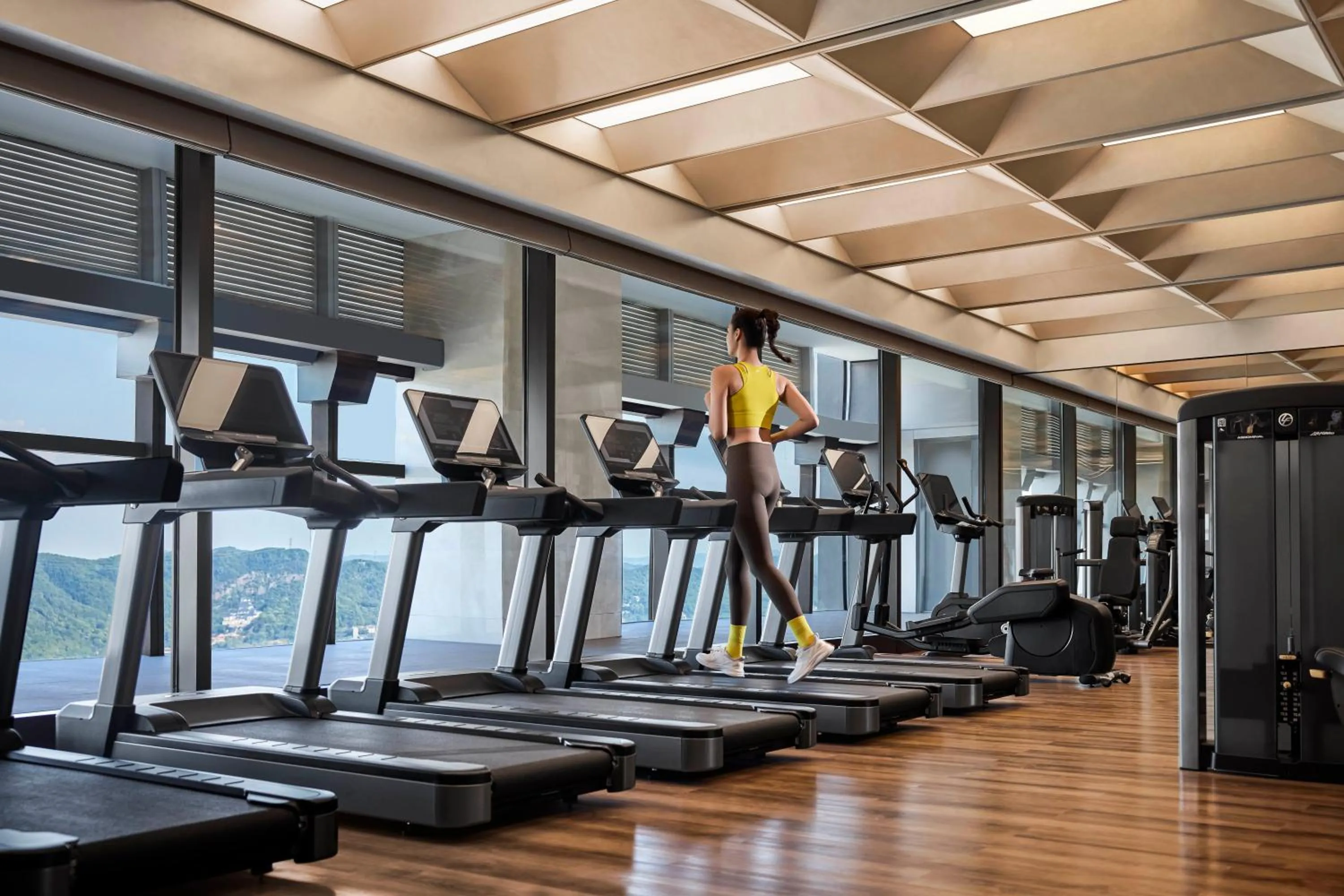 Fitness centre/facilities in Conrad Chongqing