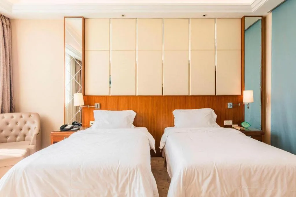 Bed in Regency Hotel