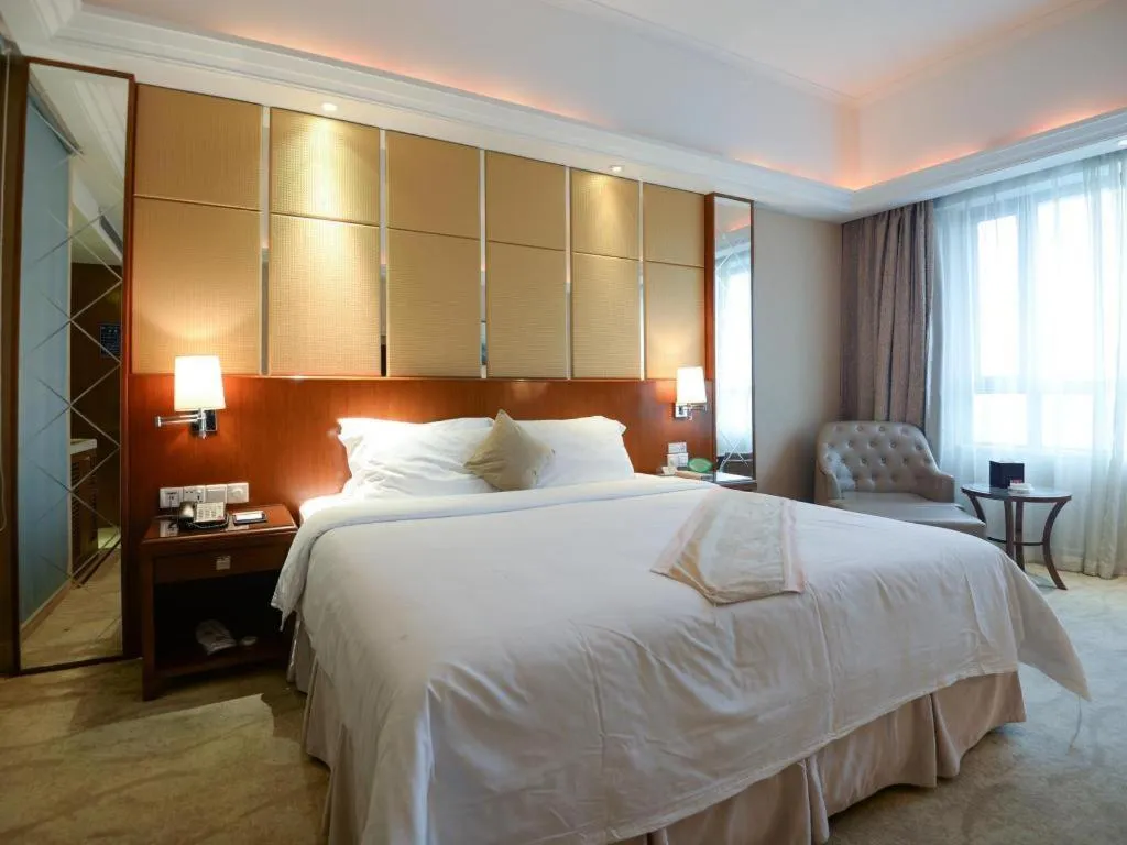 Bed in Regency Hotel