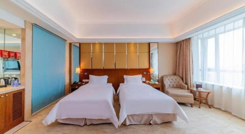 Bed in Regency Hotel