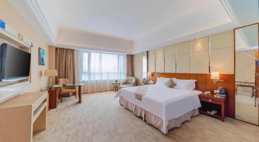 Bed in Regency Hotel