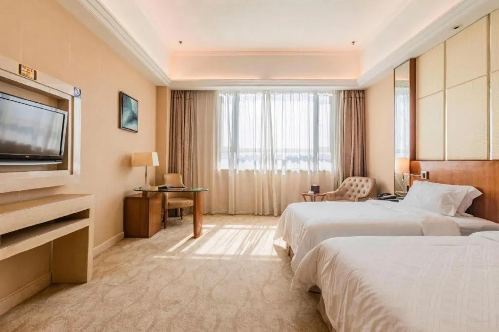 Bed in Regency Hotel