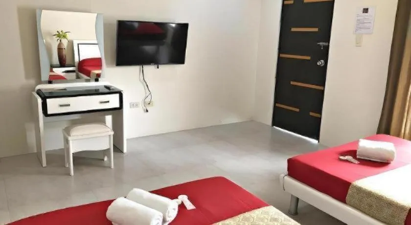 Bed in Quezon Premier Hotel - Candelaria