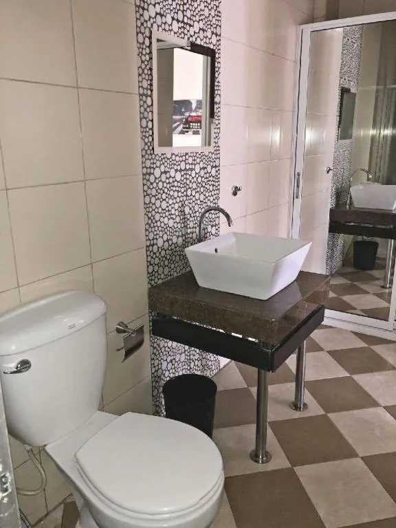 Quezon Premier Hotel - Candelaria