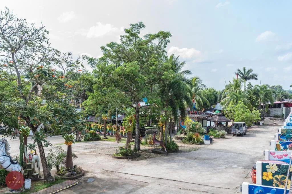 Quezon Premier Hotel - Candelaria