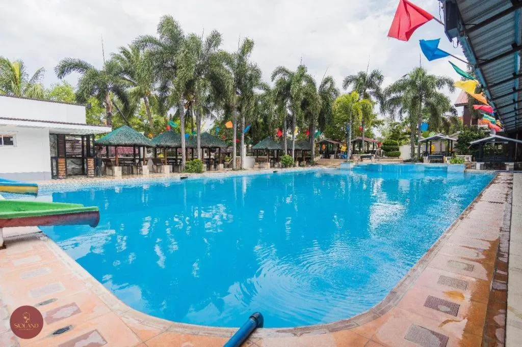 Quezon Premier Hotel - Candelaria