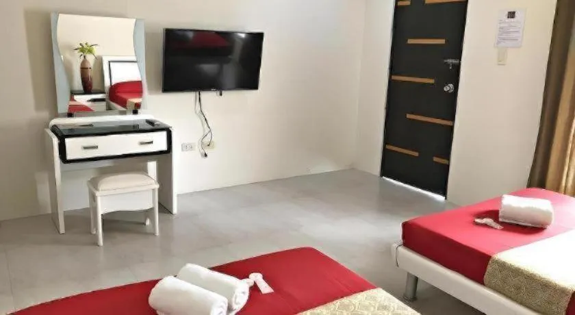 Bed in Quezon Premier Hotel - Candelaria