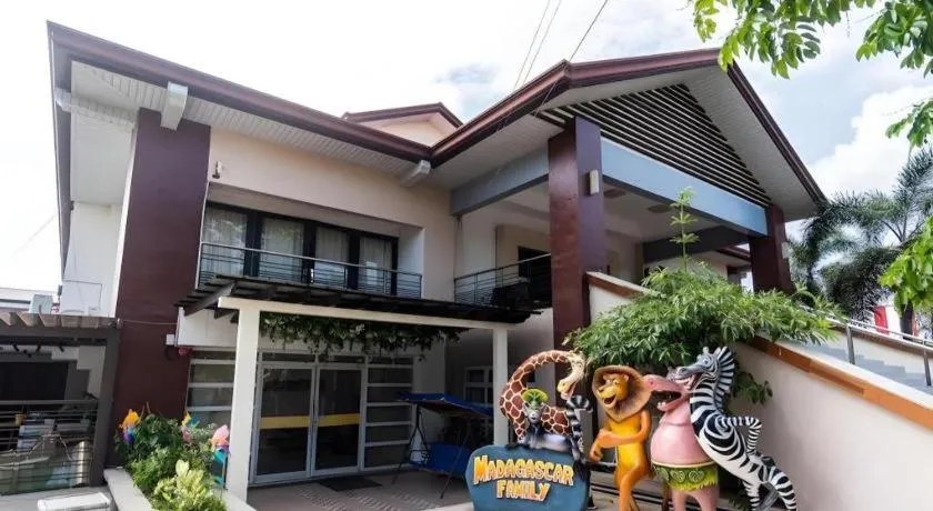 Quezon Premier Hotel - Candelaria