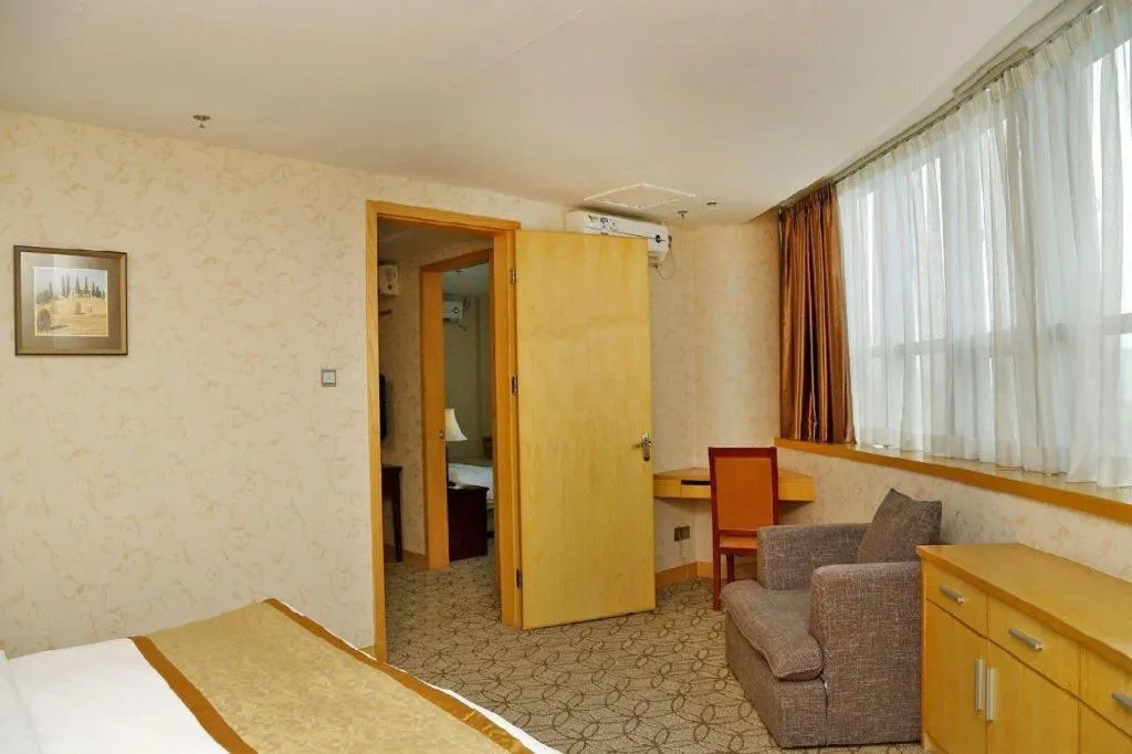 Bed in Shengshi Jinhua Hotel