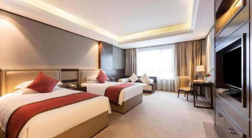 Bed in Shaoxing Yintai Hotel