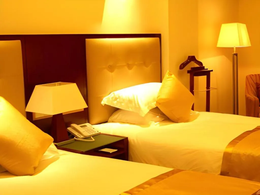 Bed in Shaoxing Yintai Hotel