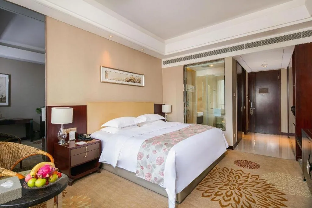 Bed in Zhengzhou Swan City International Hotel