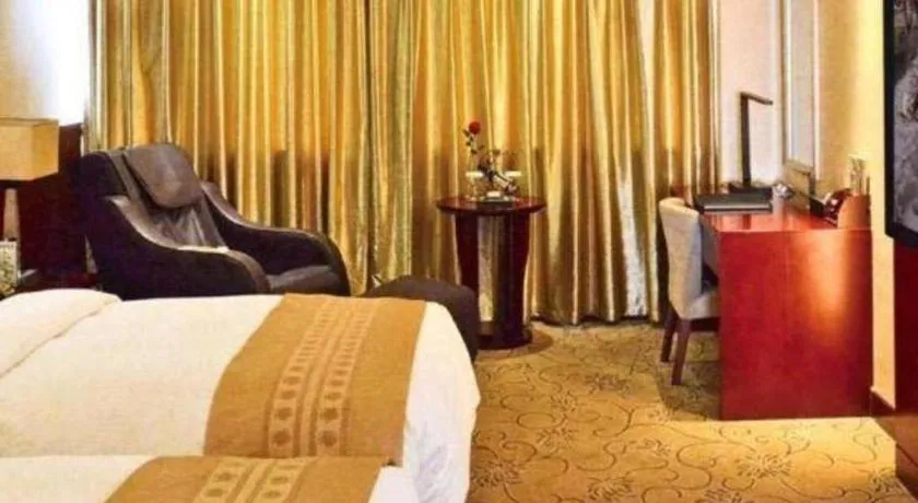 Bed in Chengdu Yinsheng International Hotel