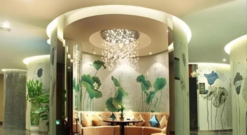 Chengdu Yinsheng International Hotel