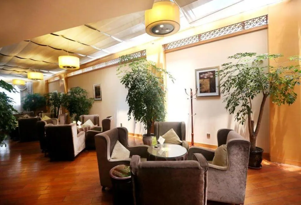 Chengdu Yinsheng International Hotel