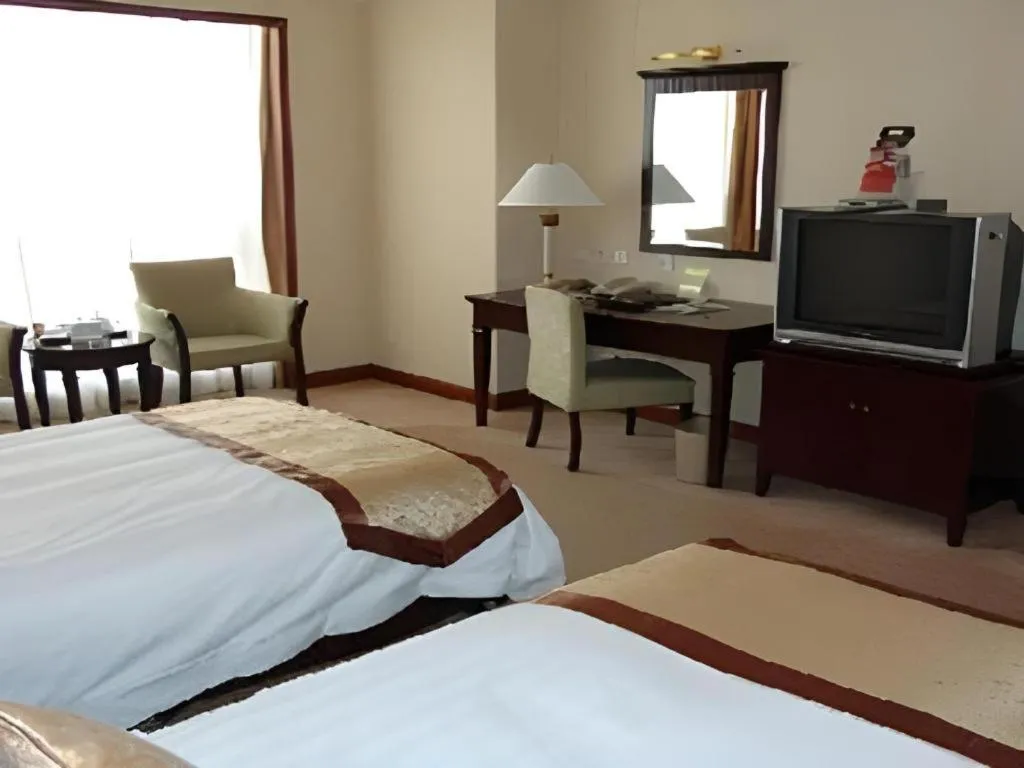 Bed in Dongying Dongsheng Hotel