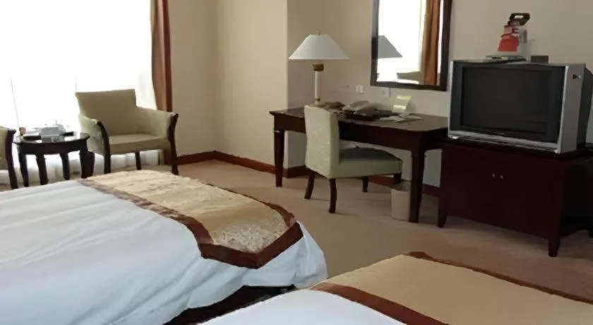 Bed in Dongying Dongsheng Hotel