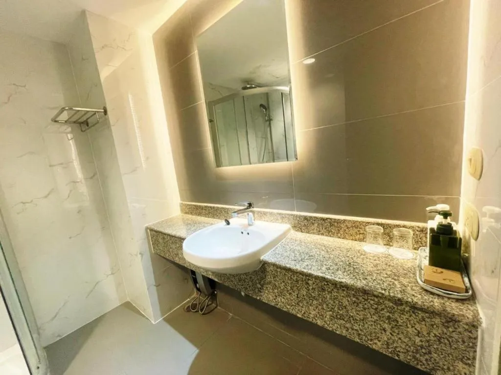 Valaya Hotel Pathumthani