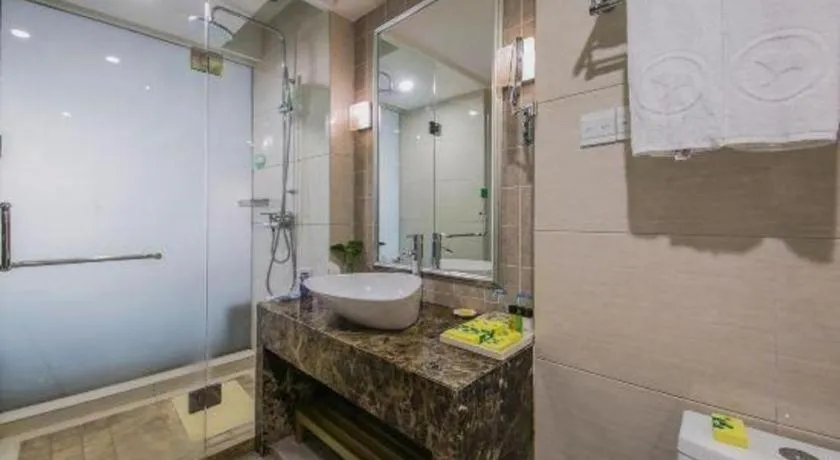 Ningbo East Shipu Hotel