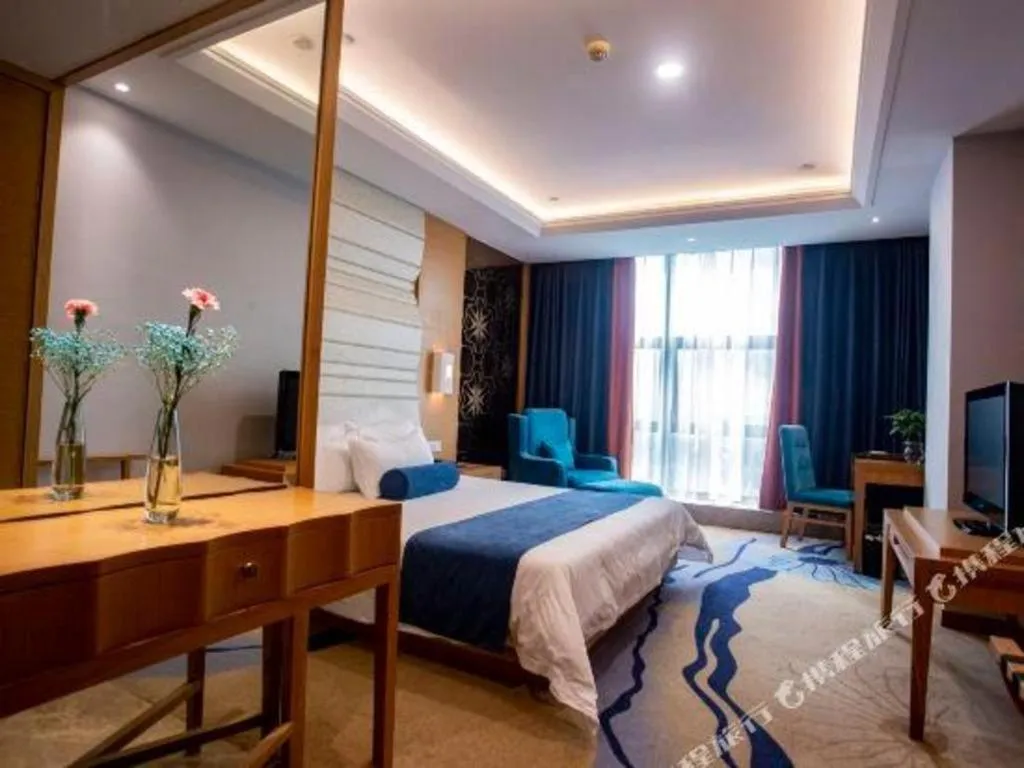 Bed in Ningbo East Shipu Hotel