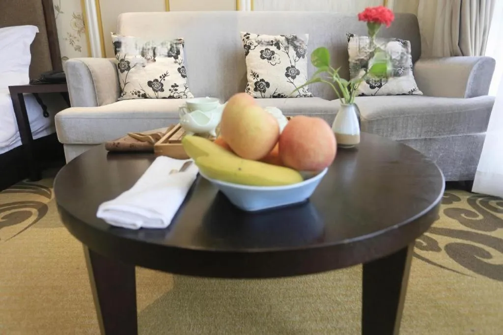 Ningbo East Shipu Hotel