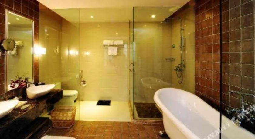 Ningbo East Shipu Hotel