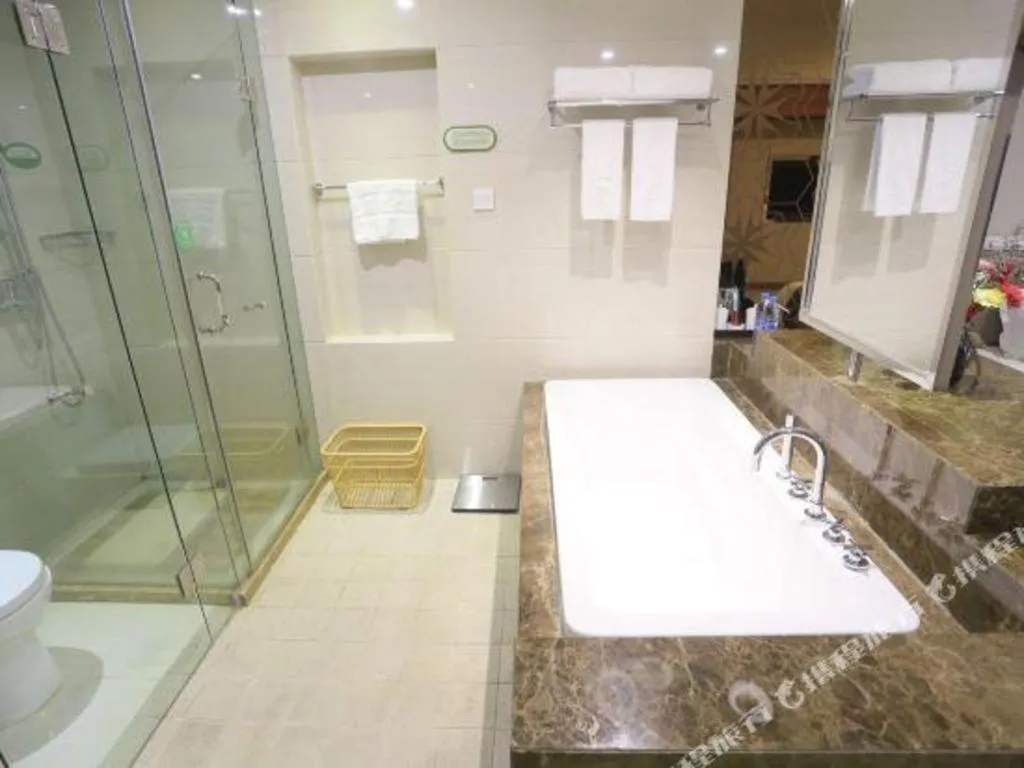 Ningbo East Shipu Hotel