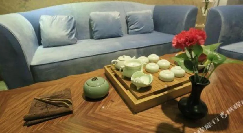 Ningbo East Shipu Hotel