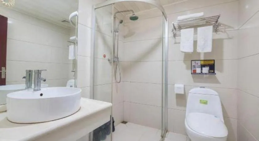 Weihai Huayu Business Hotel