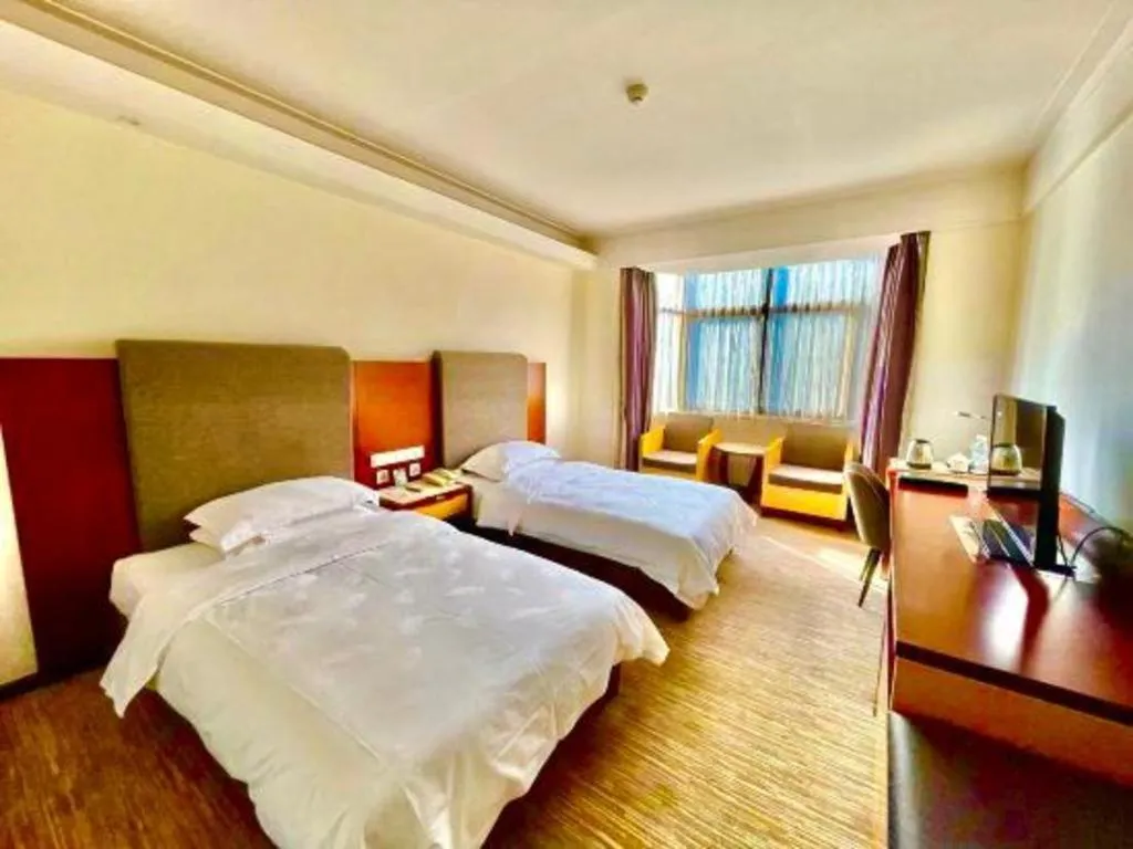 Bed in Lian Yun Hotel